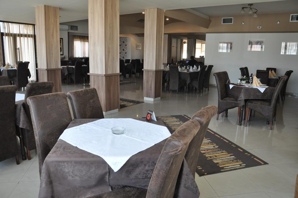 Hotel Extra Lion Md Ni المظهر الخارجي الصورة
