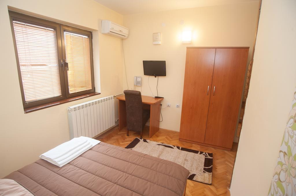 Hotel Extra Lion Md Ni الغرفة الصورة